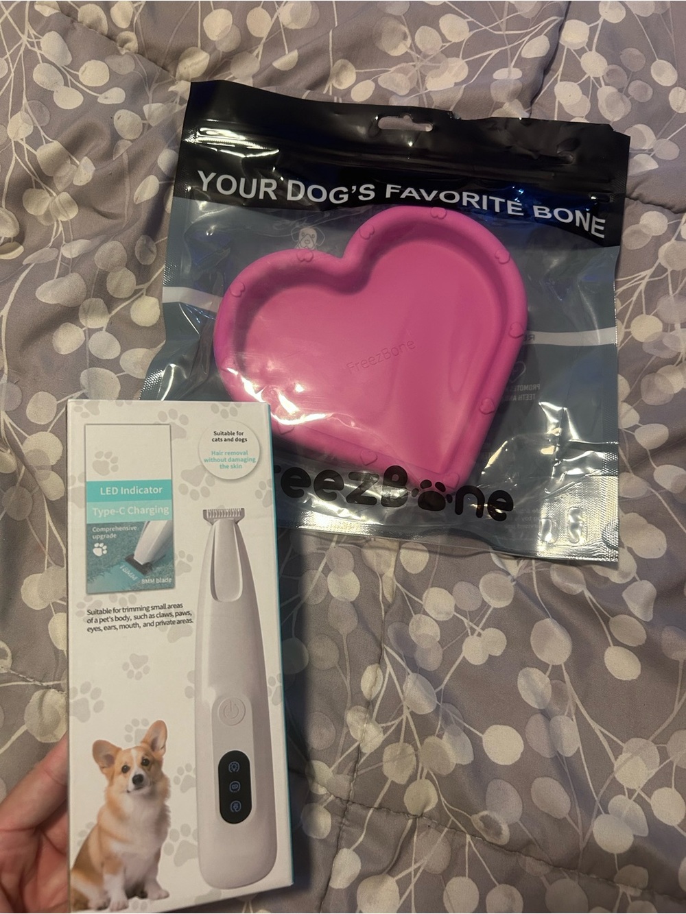 Pink Heart Dog Bowl + White Pet Trimmer
